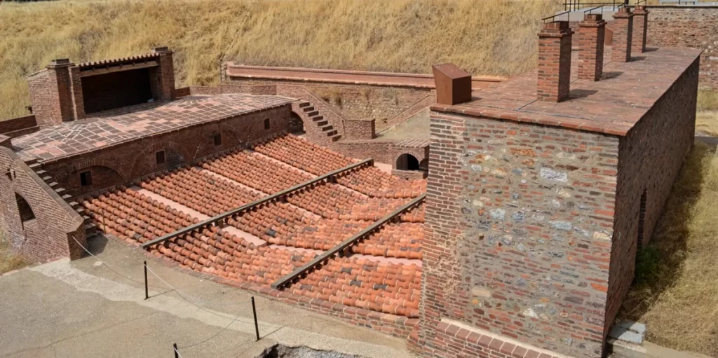 Horno de aludeles o de Bustamante, (Almadén) (foto L. Mansilla)