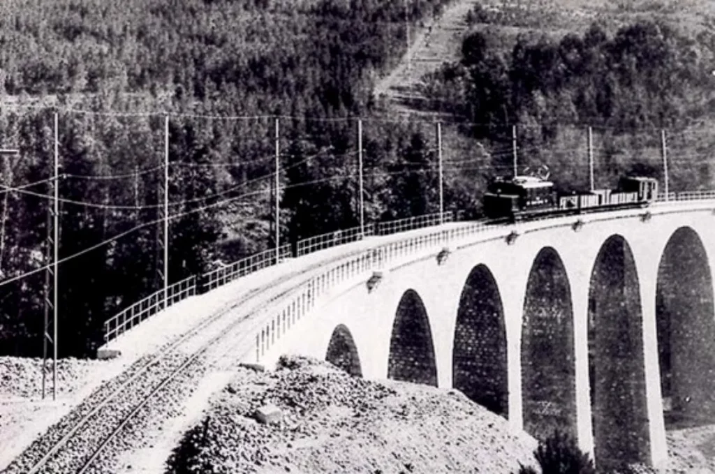 Viaducto ferrocarril San Quintín-Puertollano