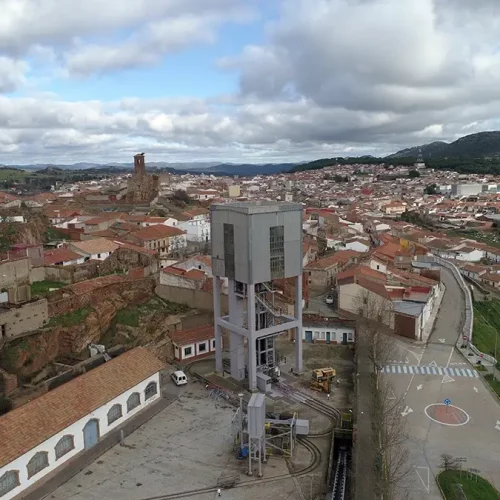 Almadén. Pozo San Teodoro. Vista aérea (M. González Nieto)