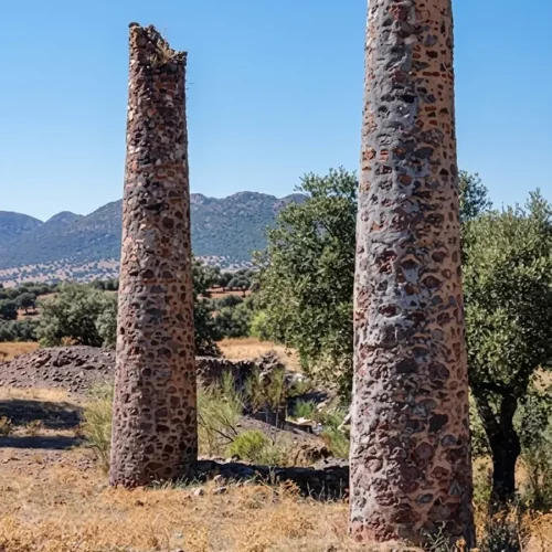 Quinto del Hierro. Chimeneas (J. L. Chamero)